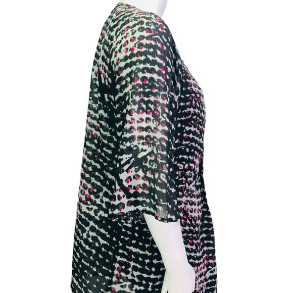 Lane Bryant Women Popover Top Semi Sheer Black Pink Print Pintuck Pleat Sz 18/20 - Picture 5 of 10